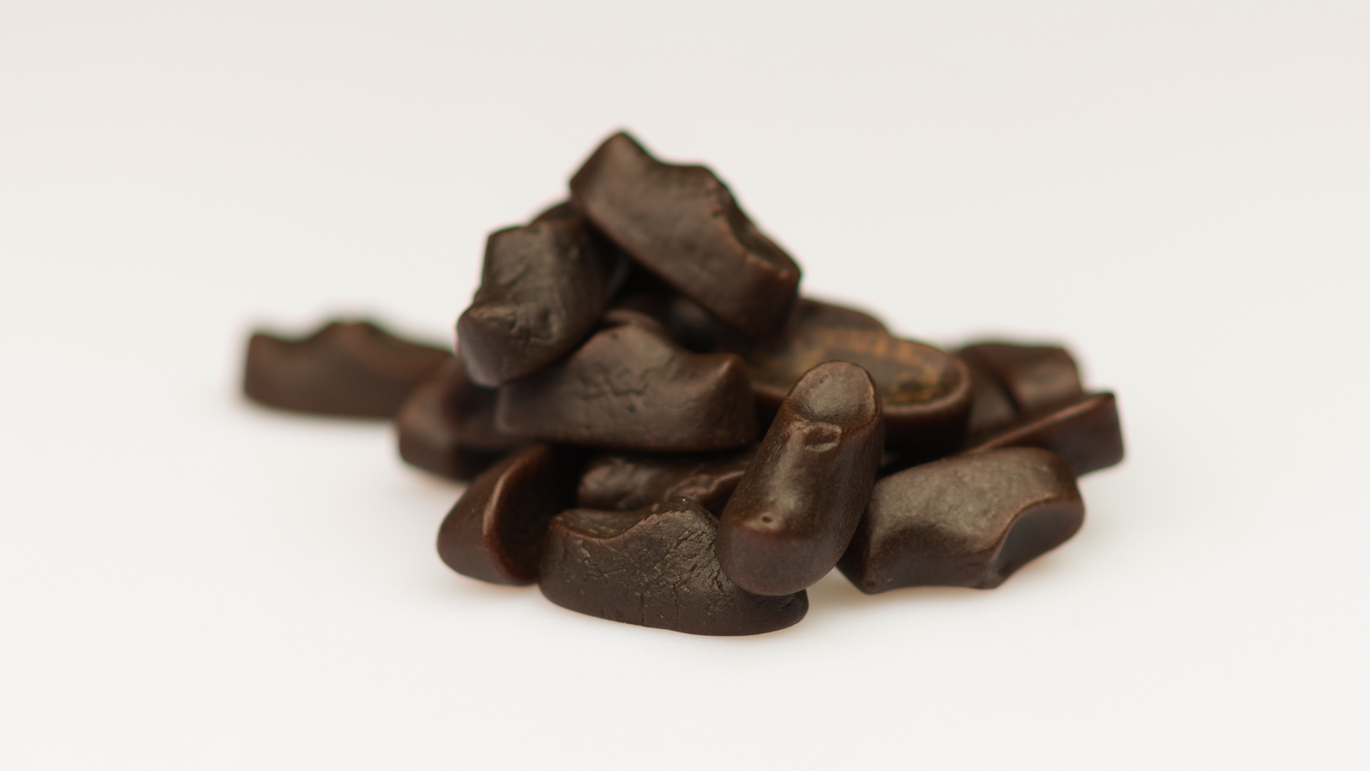 Dutch Soft Crumbly Liquorice Clogs Gluten Gelatine Vegetarian